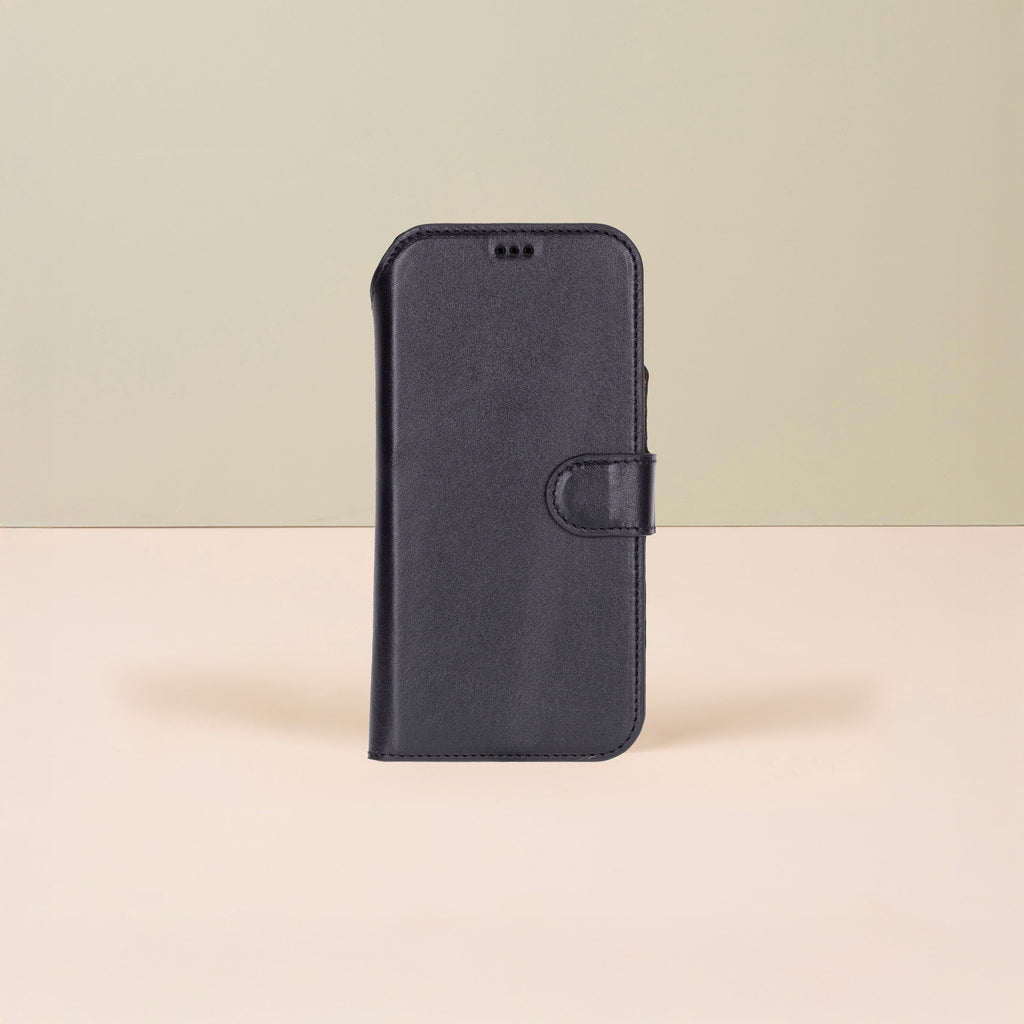 Leather iPhone 18 Pro Max Wallet Case – Black - Austin