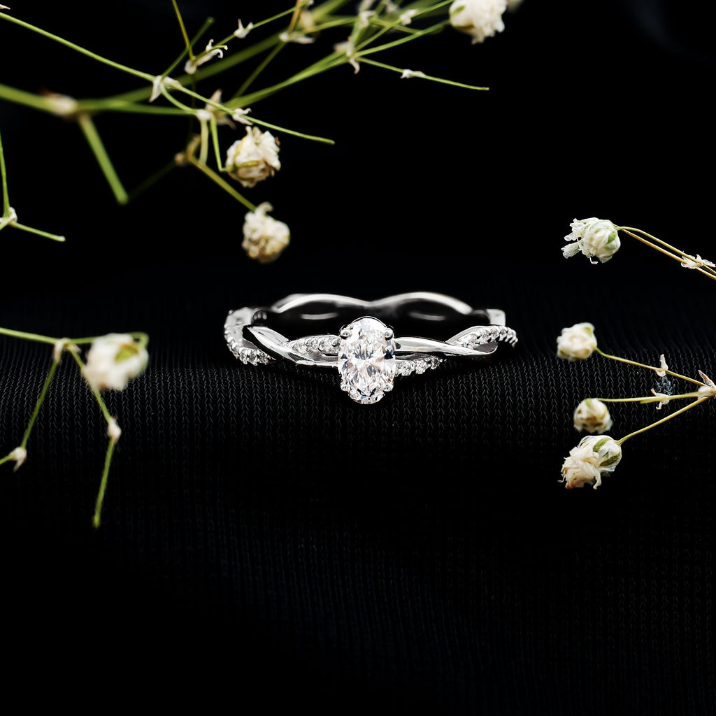 Lab Grown Diamond Promise Ring With Twisted Shank