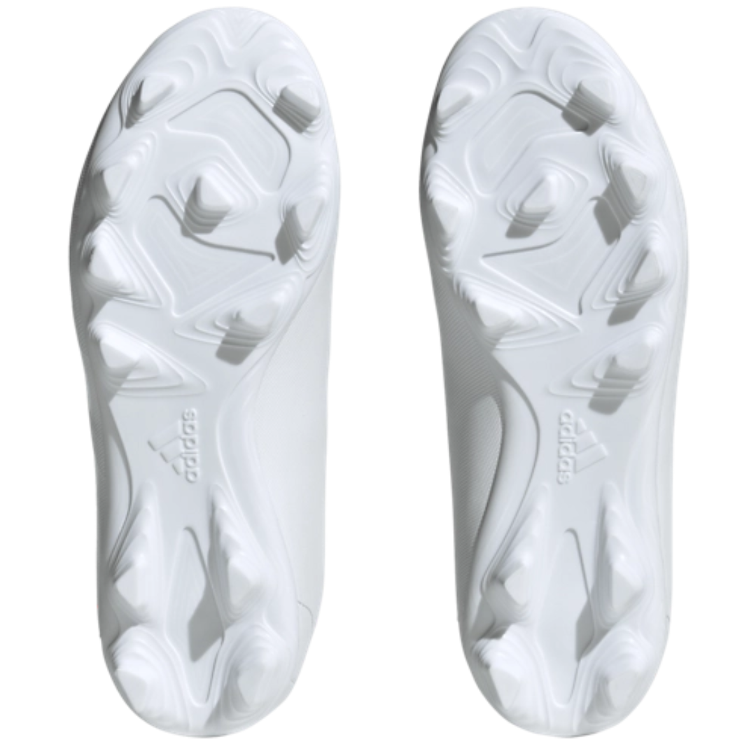 adidas Youth Predator Accuracy.4 FxG (White / White / Core Black)