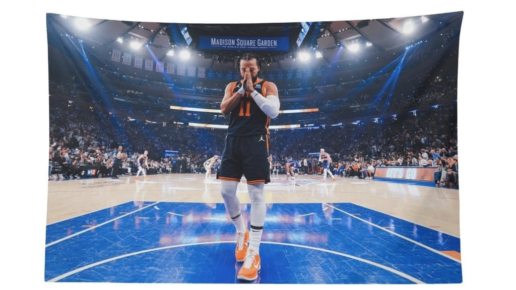 Jalen Brunson Prays Flag